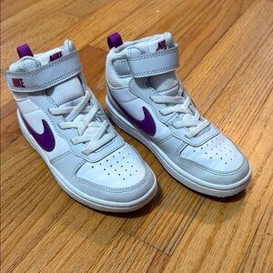Kids Nike Court Borough Mid 2 shoes in the "Pure Platinum/Vivid Purple/White